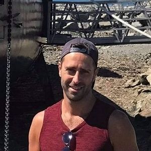 Meet your Posher, Jonathan